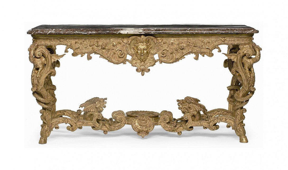 (c) Les Arts Decoratifs