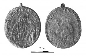 Abb. 11: Maria Langegg, Wallfahrtsmedaille mit Gnadenbild (Vorderseite) sowie Philippus Benitius (Rückseite), einem Mitgründer des Servitenordens. (aus Höfken 1918, S. 86)