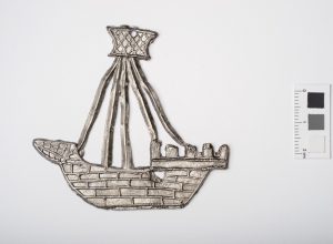 Fig. 3. Miniature ship from Gdańsk, cat. nr. 5399, Photo: J. Szmit. Gdańsk.